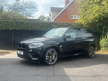 BMW - X5 M