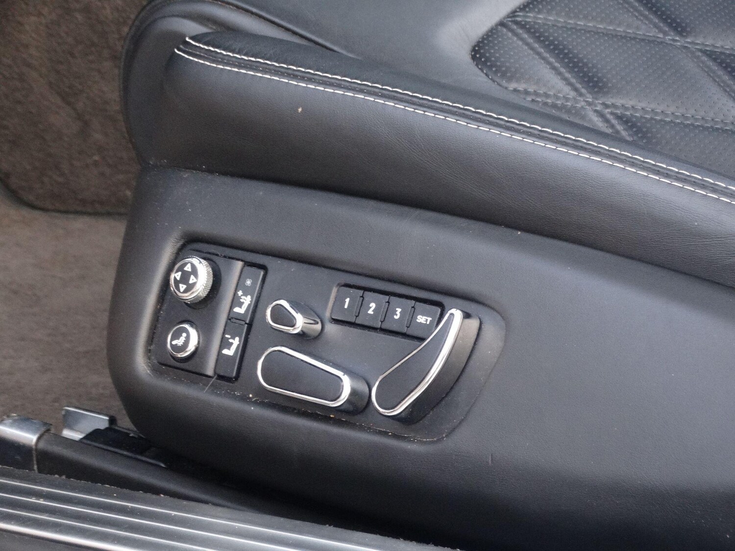 Used Bentley Continental 2012 for sale - 77882073: Photo 17