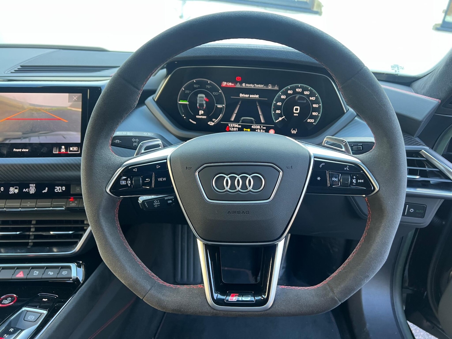 Used Audi RS e-tron GT for sale - 77016522: Photo 8