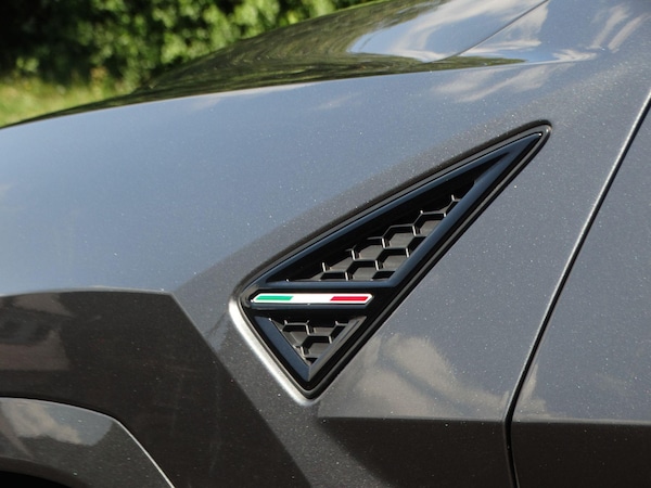 Used Lamborghini Urus 2019 for sale - 74654168: Photo 12
