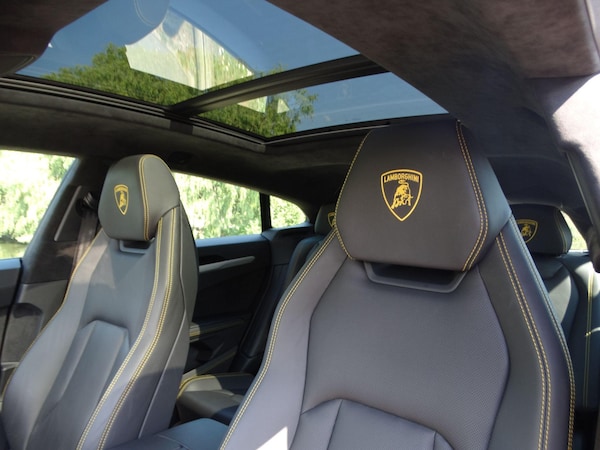 Used Lamborghini Urus 2019 for sale - 74654168: Photo 13