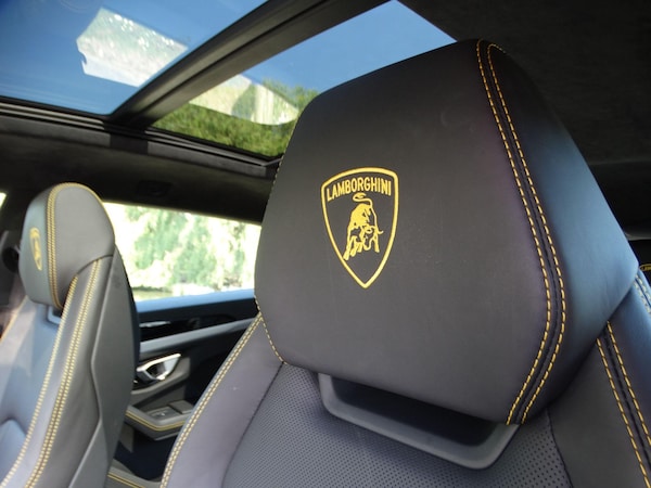 Used Lamborghini Urus 2019 for sale - 74654168: Photo 14