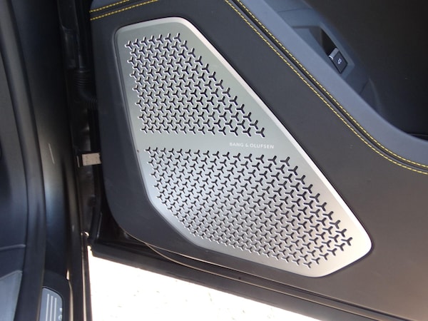 Used Lamborghini Urus 2019 for sale - 74654168: Photo 18