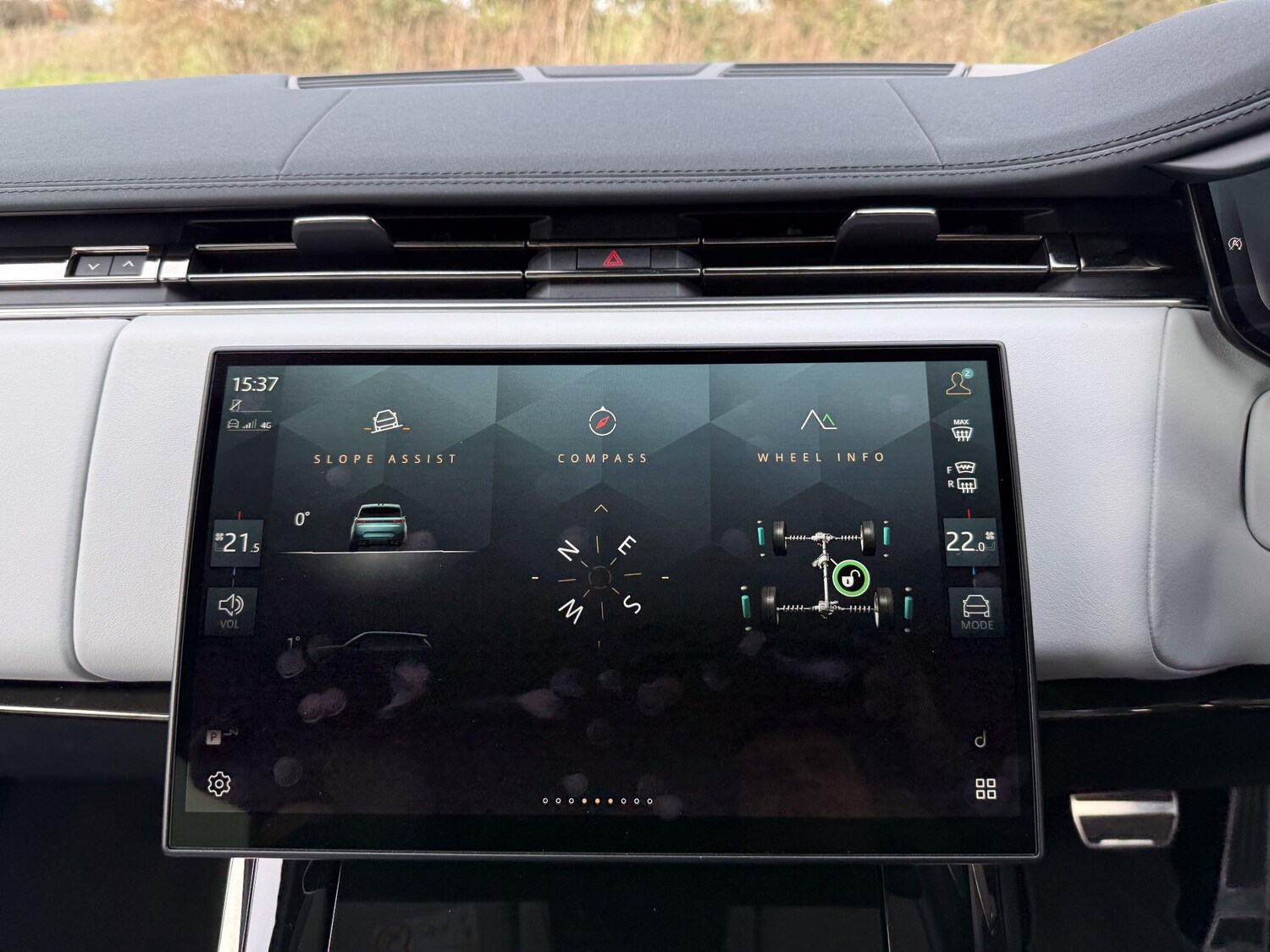 Used Land Rover Range Rover Sport 2024 for sale - 77883193: Photo 26