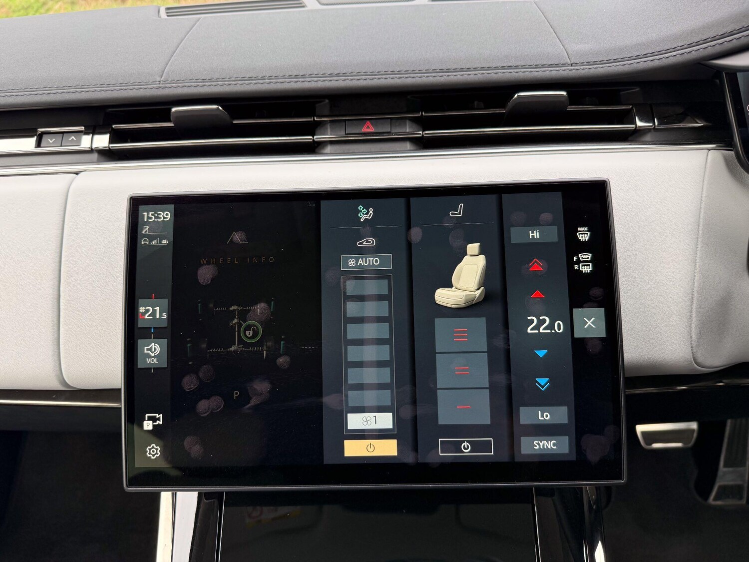 Used Land Rover Range Rover Sport 2024 for sale - 77883193: Photo 35