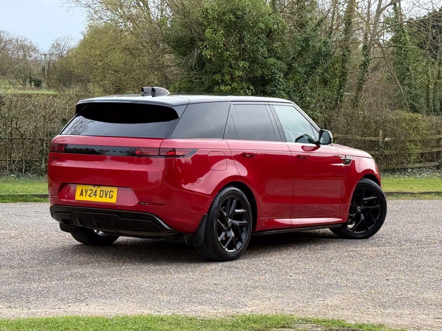 Used Land Rover Range Rover Sport 2024 for sale - 77883193: Photo 4