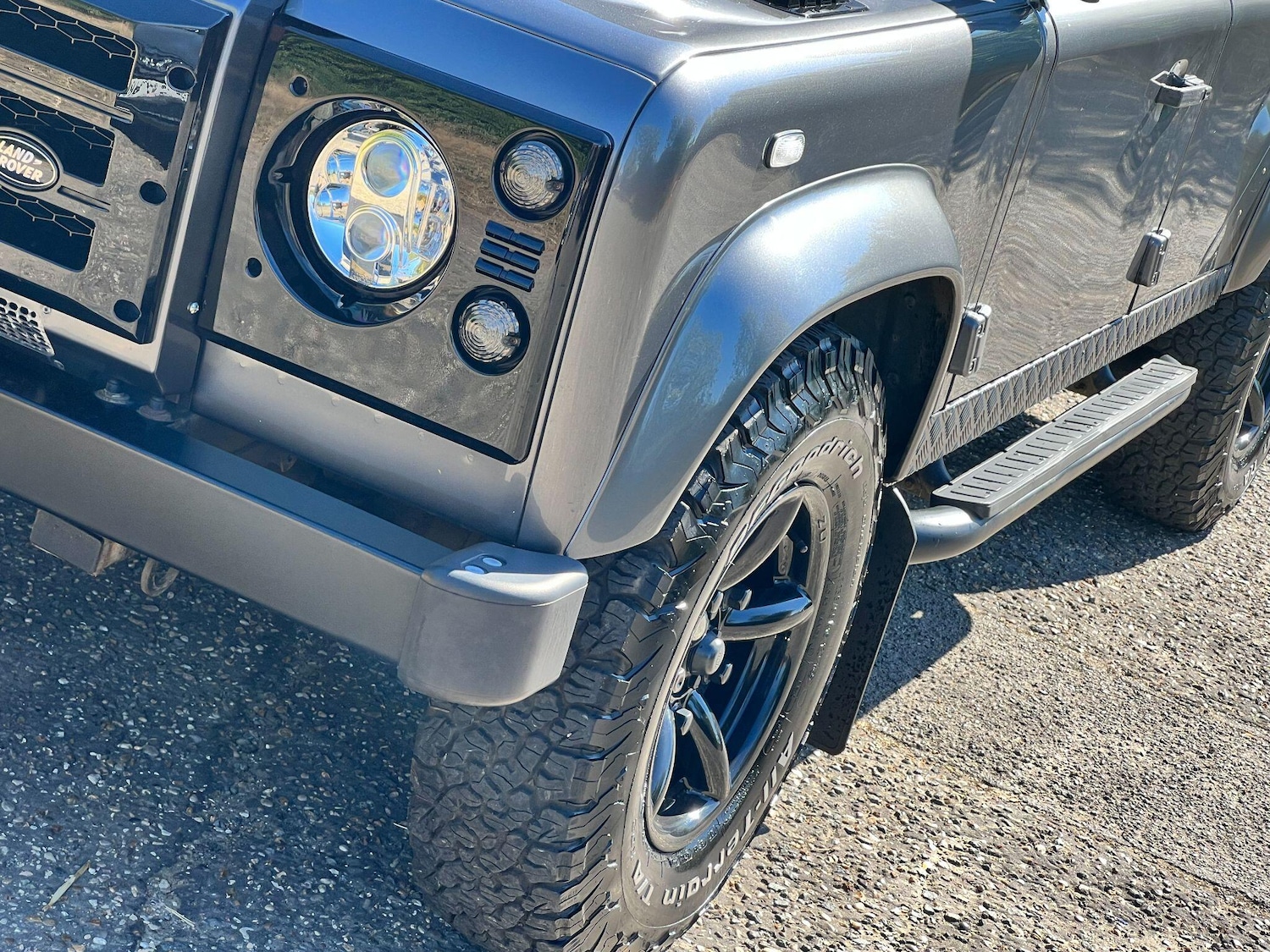 Used Land Rover Defender 2014 for sale - 76584859: Photo 9