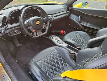 Used Ferrari 458 2013 for sale - 75198962: Photo