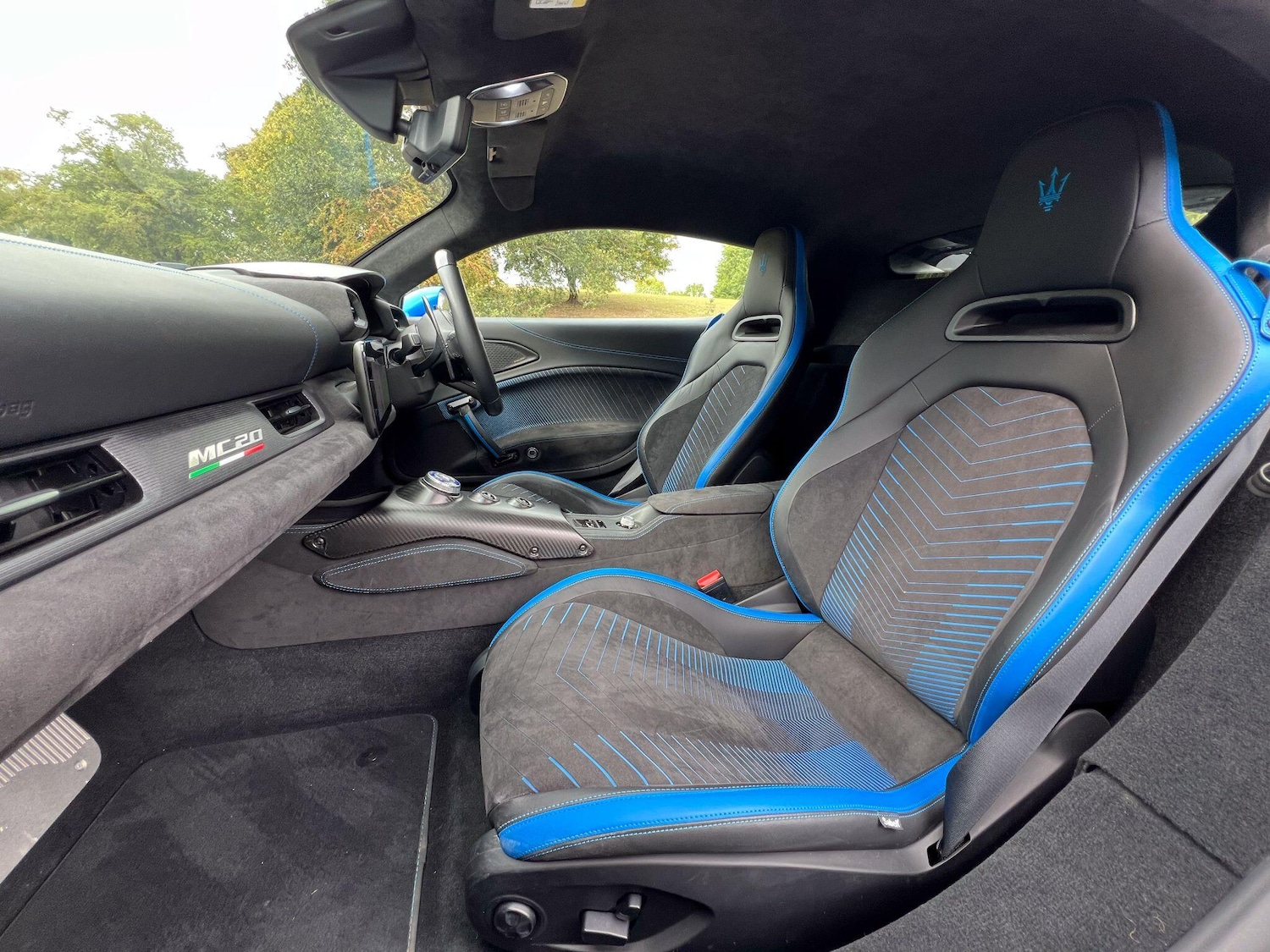 Used Maserati MC20 2022 for sale - 75732359: Photo 17