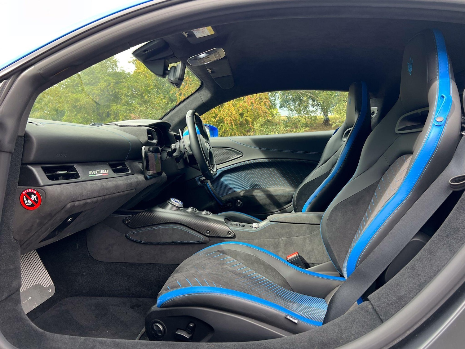 Used Maserati MC20 2022 for sale - 75732359: Photo 4