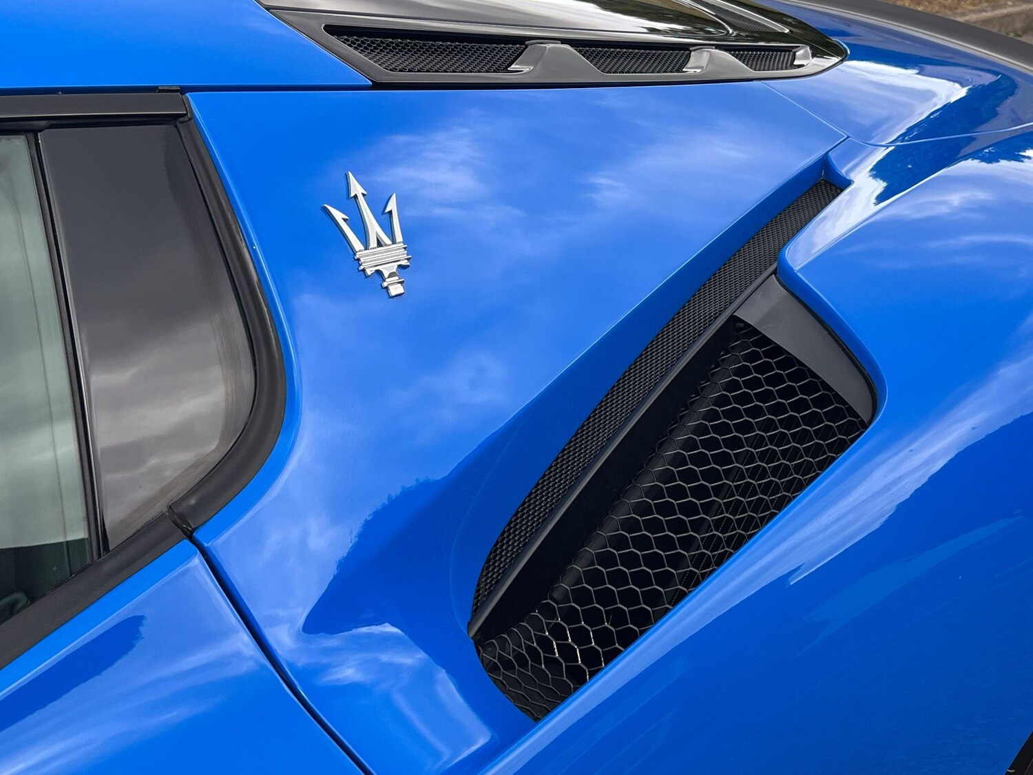 Used Maserati MC20 2022 for sale - 75732359: Photo 48