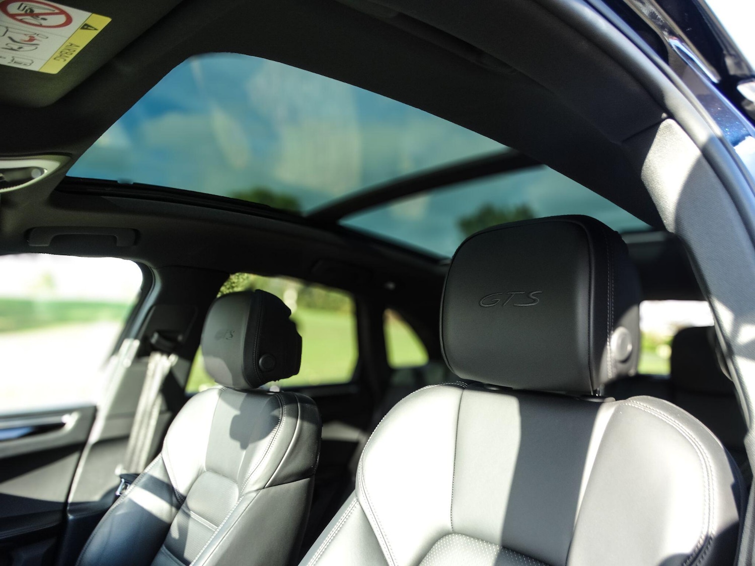 Used Porsche Macan 2020 for sale - 76239415: Photo 13