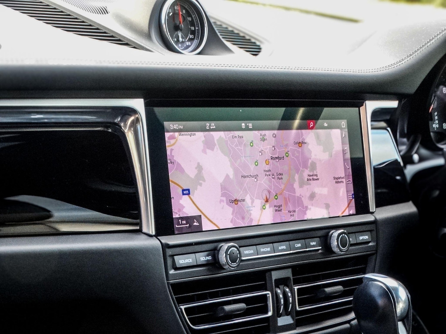 Used Porsche Macan 2020 for sale - 76239415: Photo 18