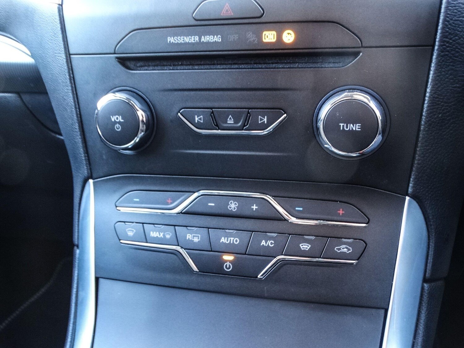 Used Ford Galaxy 2020 for sale - 76620609: Photo 27