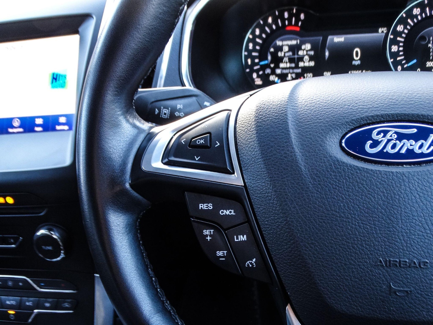 Used Ford Galaxy 2020 for sale - 76620609: Photo 29