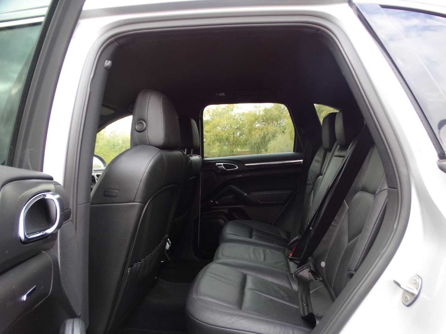 Used Porsche Cayenne 2012 for sale - 76993075: Photo 13