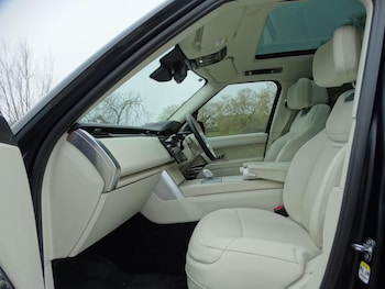 Used Land Rover Range Rover 2023 for sale - 77769693: Photo