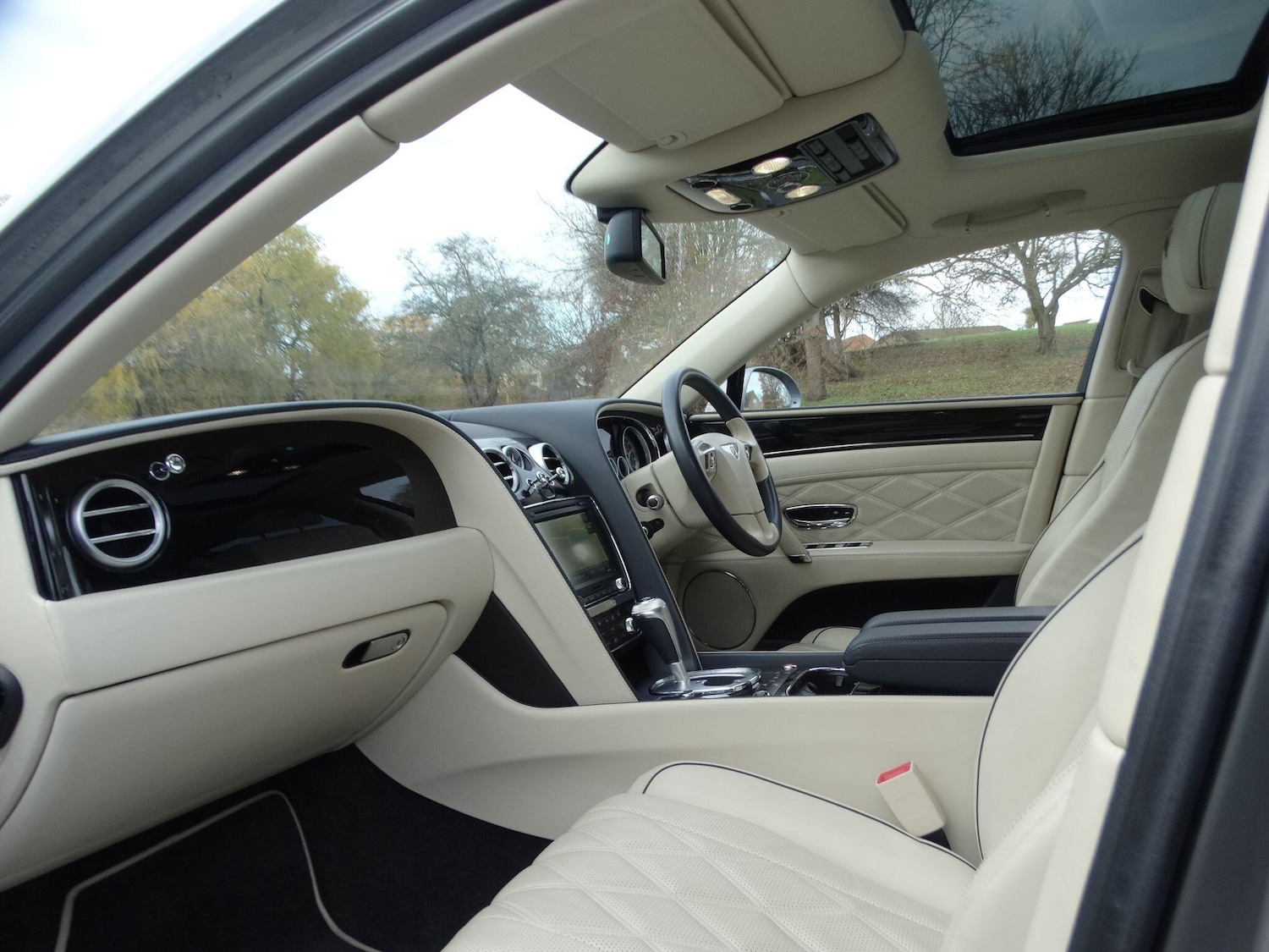 Used Bentley Flying Spur for sale - 76832720: Photo 12