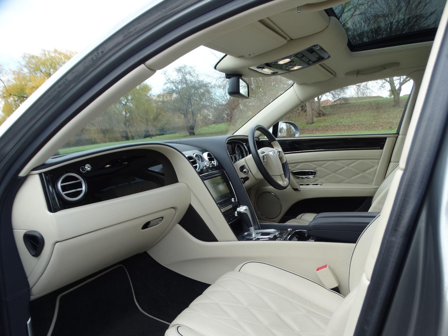 Used Bentley Flying Spur for sale - 76832720: Photo 15