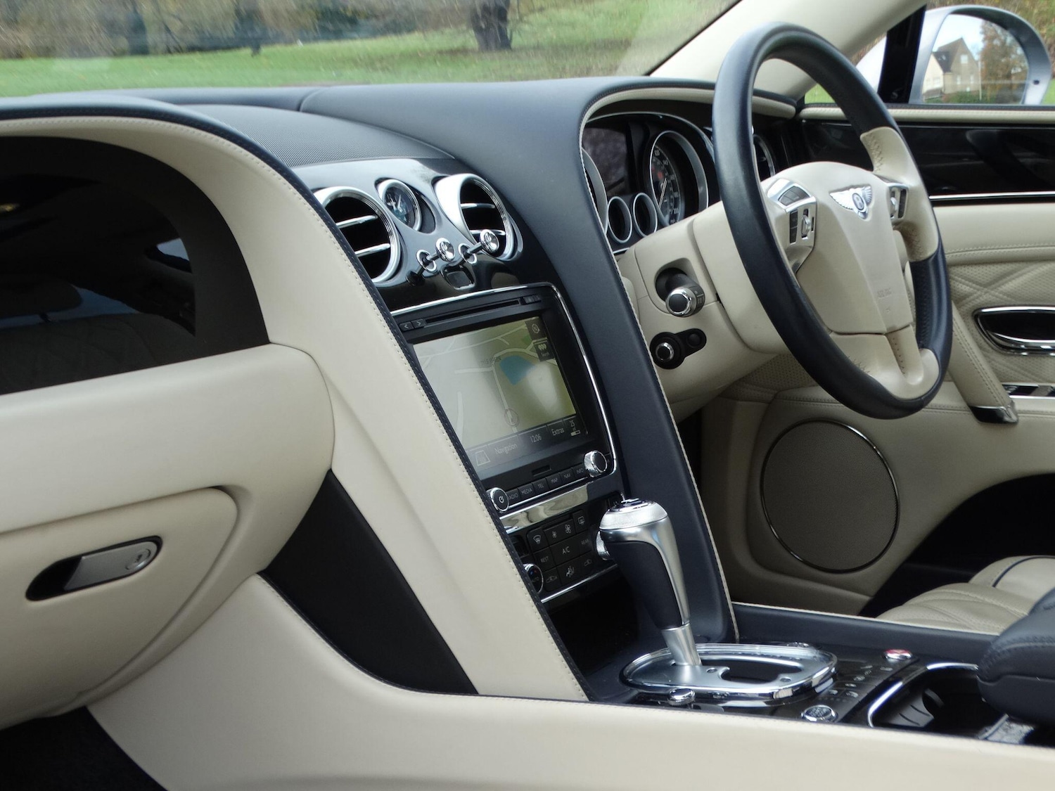 Used Bentley Flying Spur for sale - 76832720: Photo 16