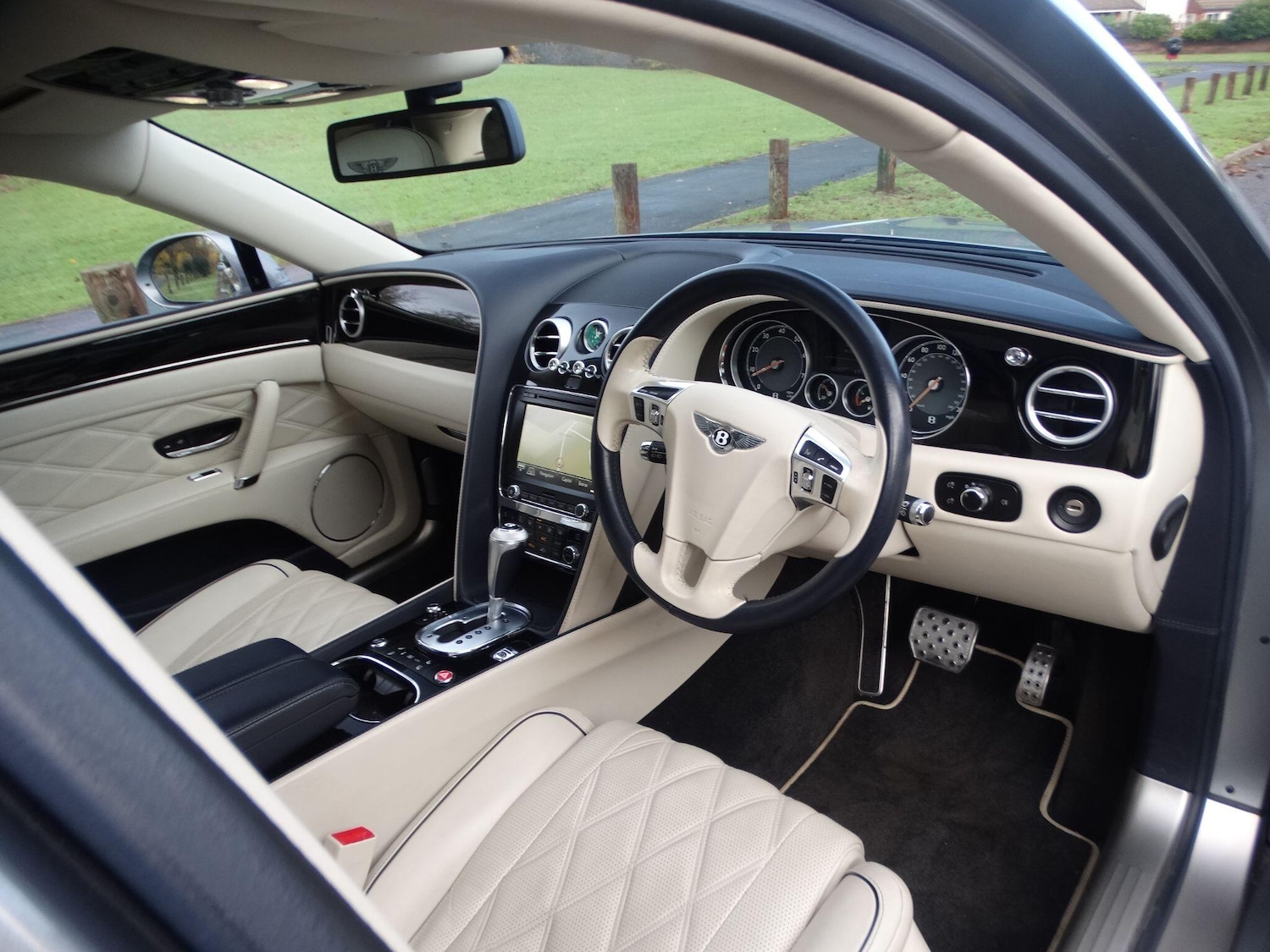 Used Bentley Flying Spur for sale - 76832720: Photo 22
