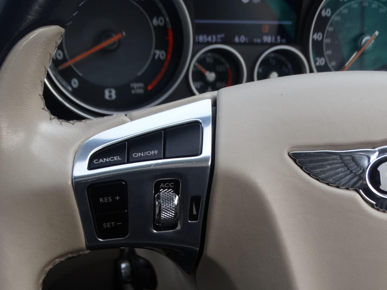 Used Bentley Flying Spur for sale - 76832720: Photo 31