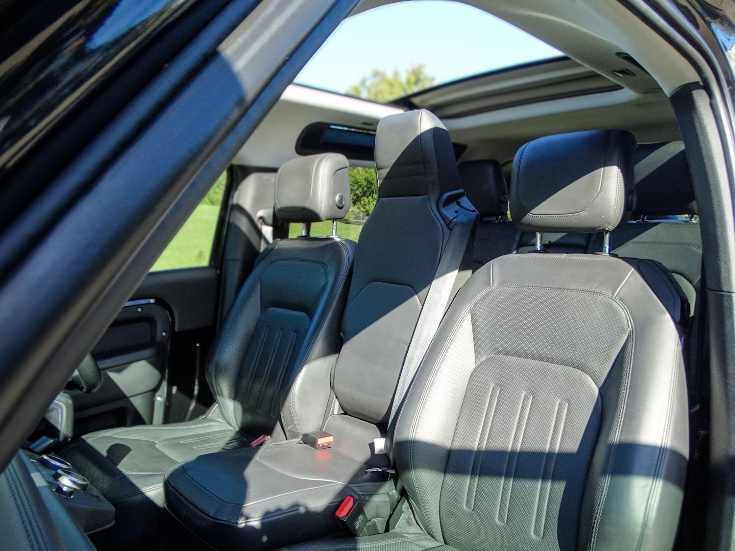 Used Land Rover Defender 90 for sale - 76152604: Photo 14