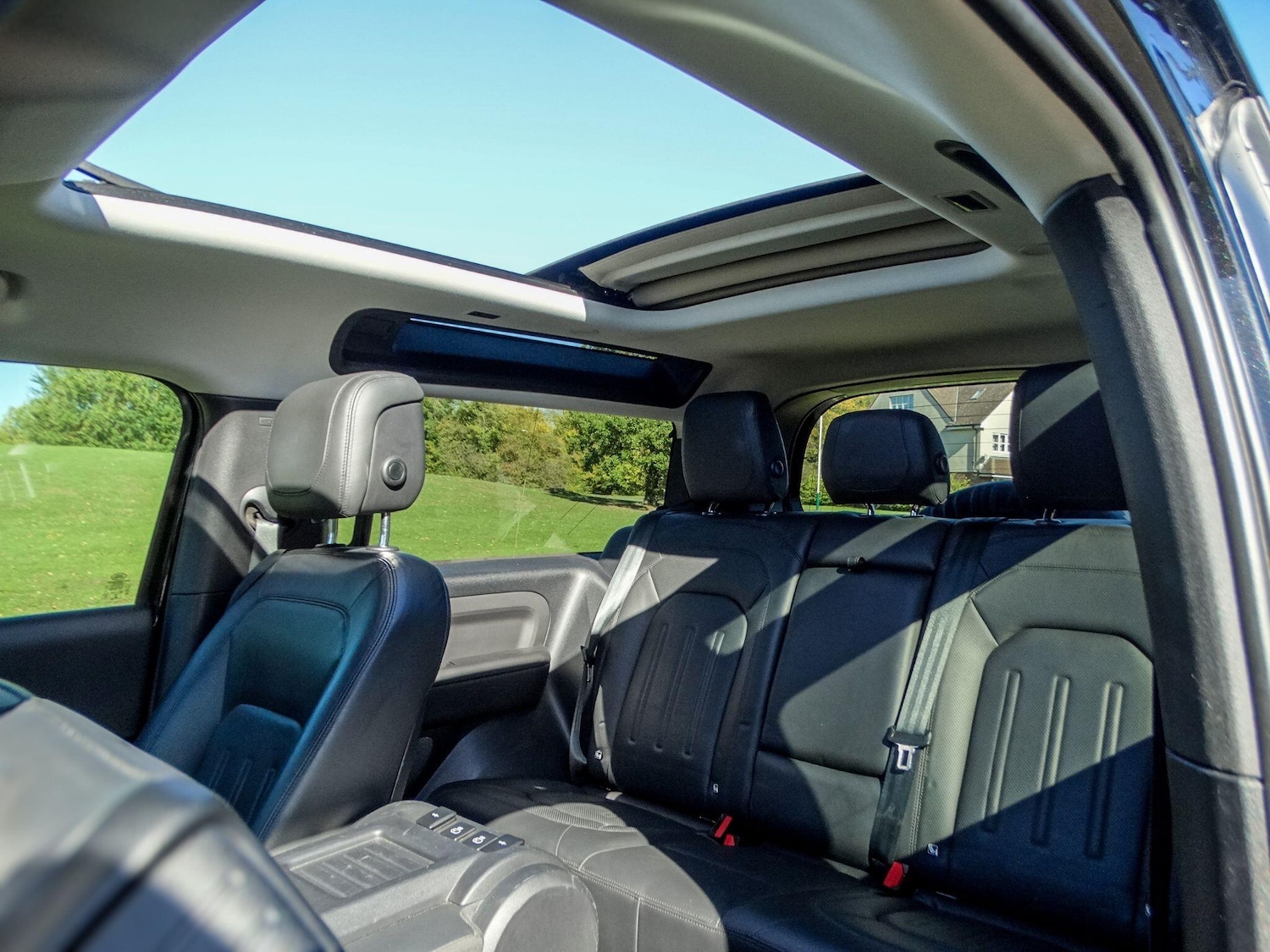 Used Land Rover Defender 90 for sale - 76152604: Photo 16