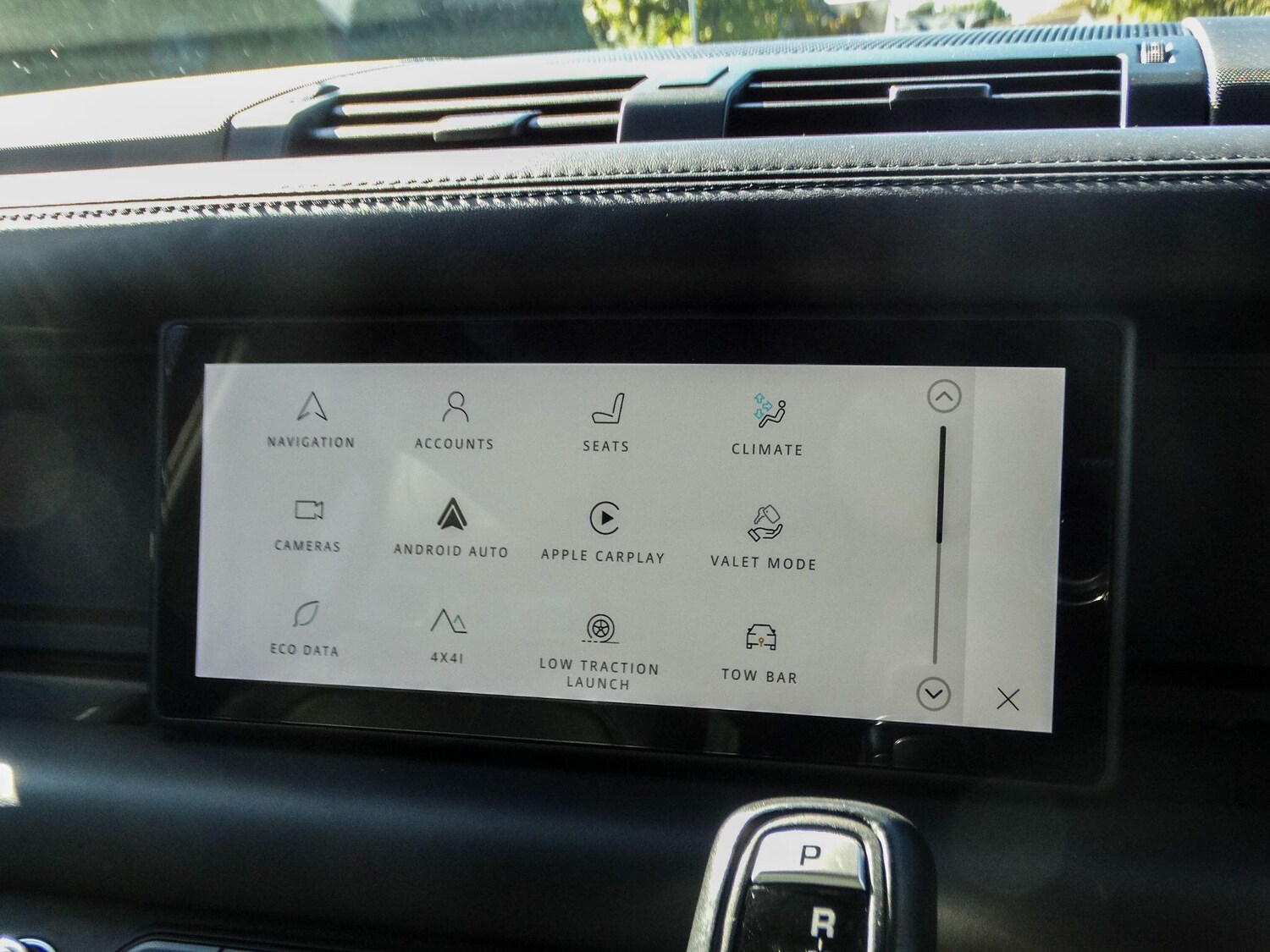 Used Land Rover Defender 90 for sale - 76152604: Photo 29