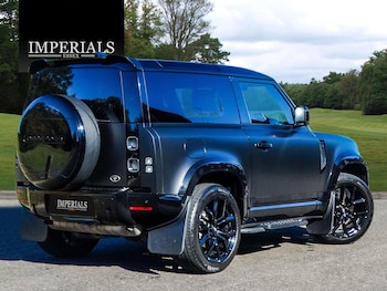 Used Land Rover Defender 90 for sale - 76152604: Photo 4