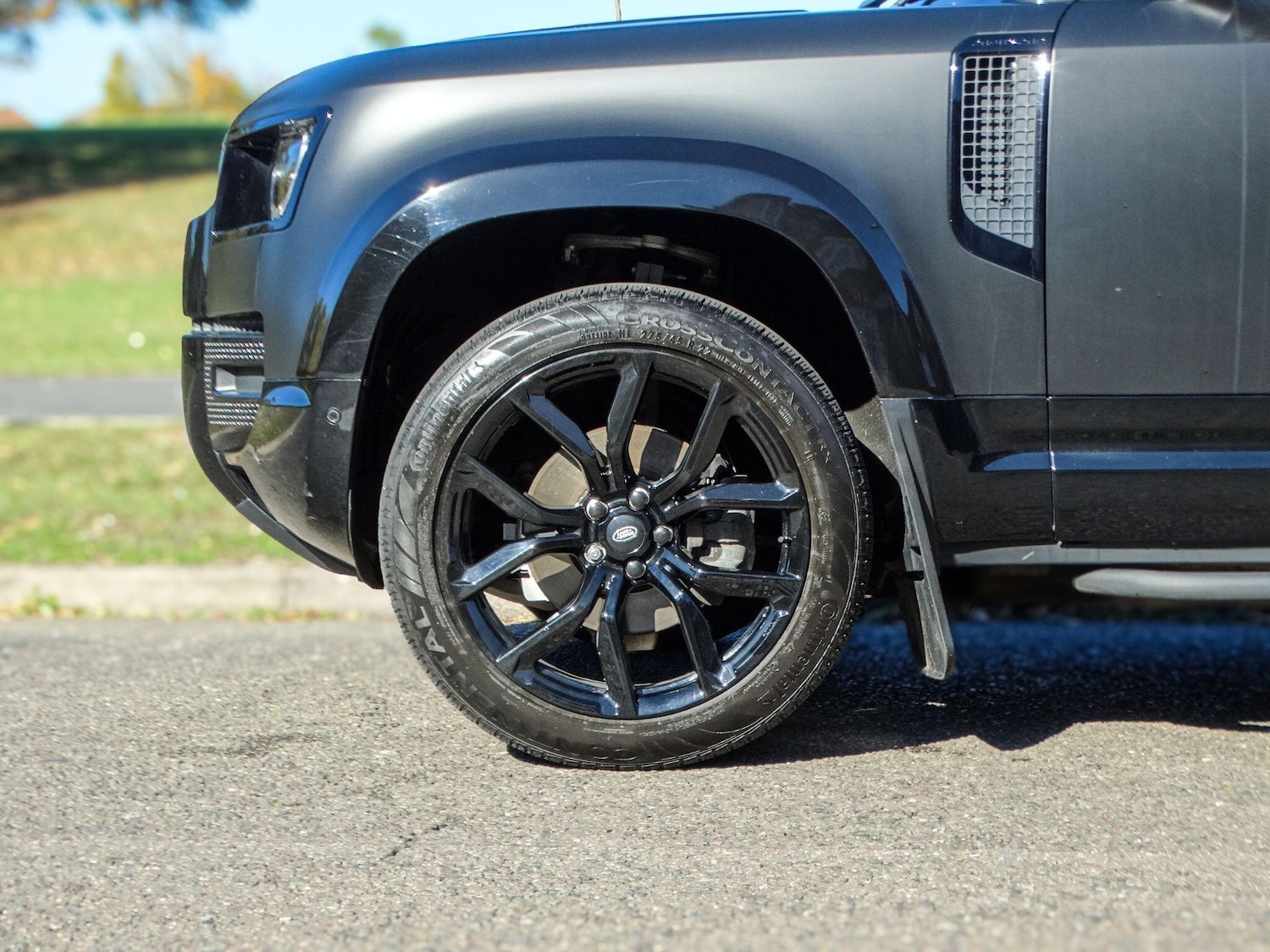 Used Land Rover Defender 90 for sale - 76152604: Photo 5