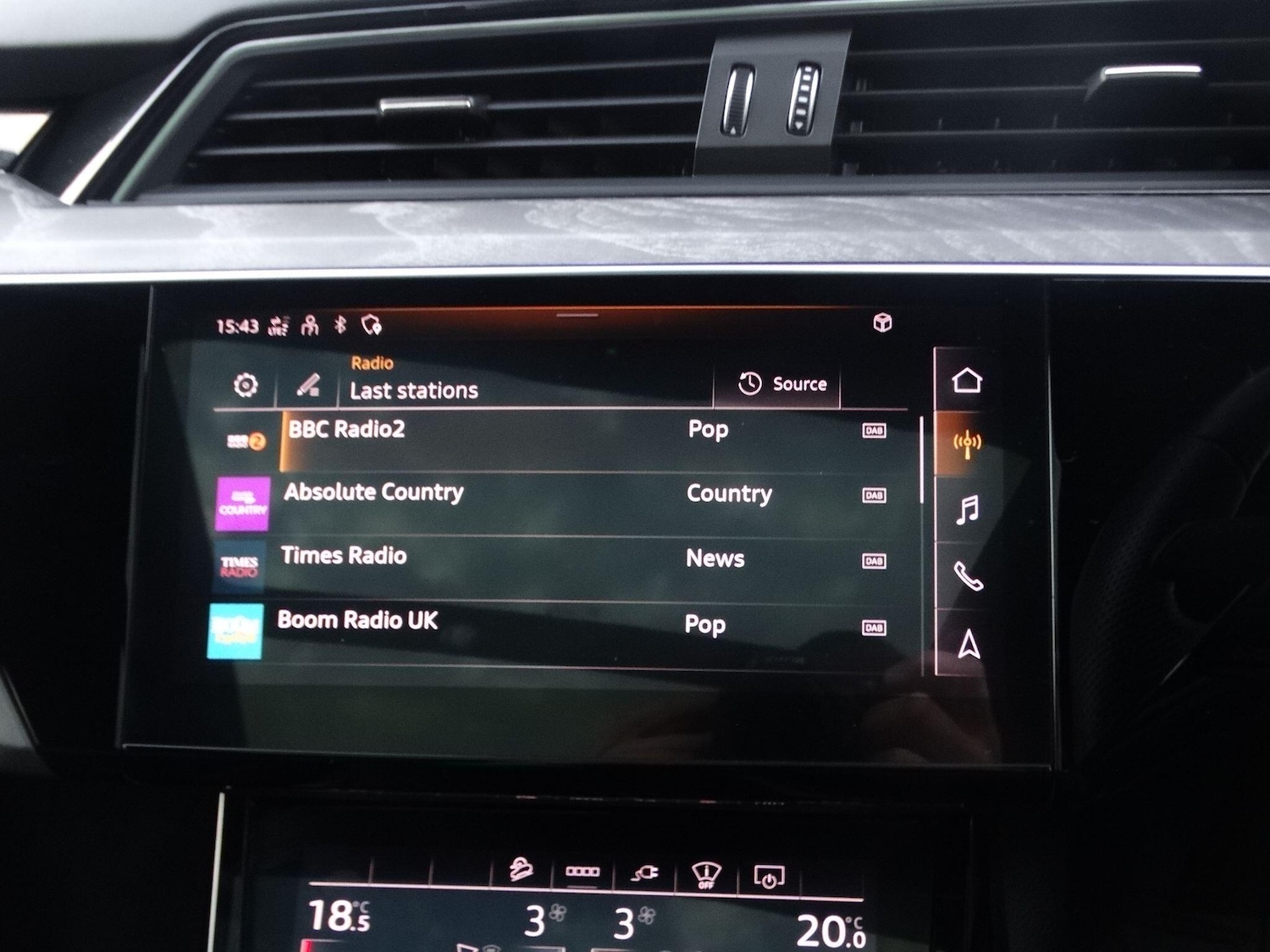 Used Audi e-tron 2023 for sale - 76485503: Photo 21