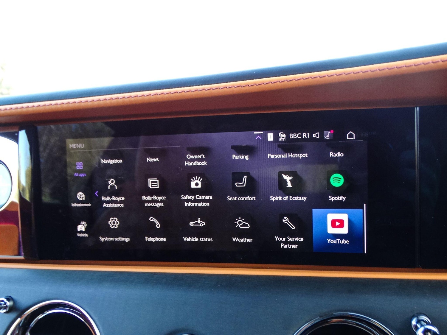 Used Rolls-Royce Spectre 2024 for sale - 76899381: Photo 28