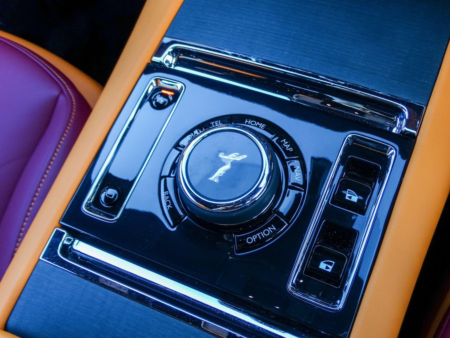 Used Rolls-Royce Spectre 2024 for sale - 76899381: Photo 34