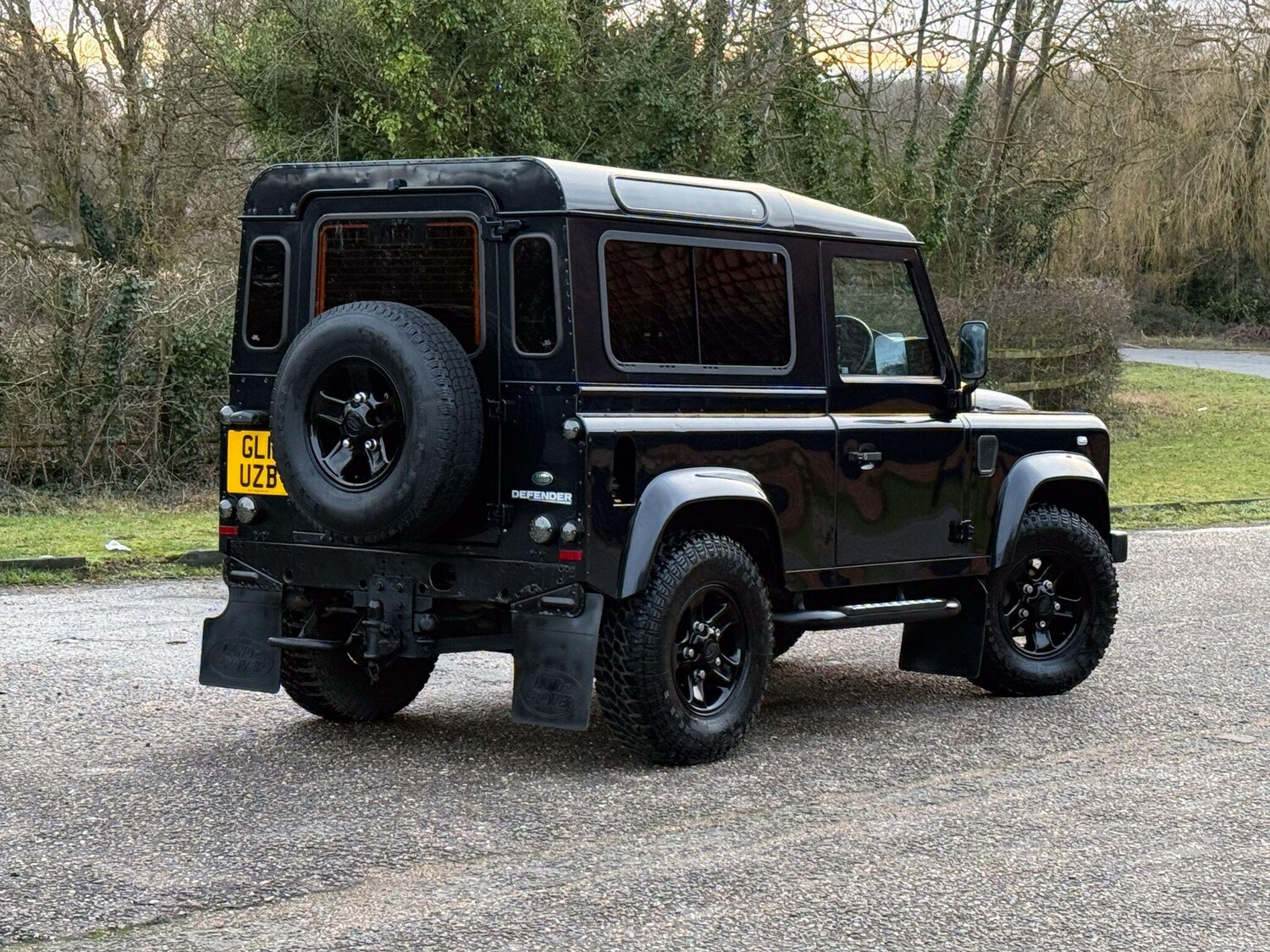 Used Land Rover Defender 90 2011 for sale - 77387289: Photo 4