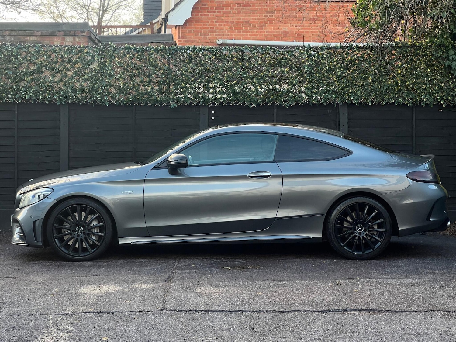 Used Mercedes-Benz C Class 2019 for sale - 76855892: Photo 3