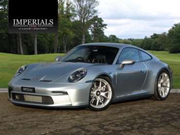 2023 (23) - 4.0 992 GT3 Touring Euro 6 2dr