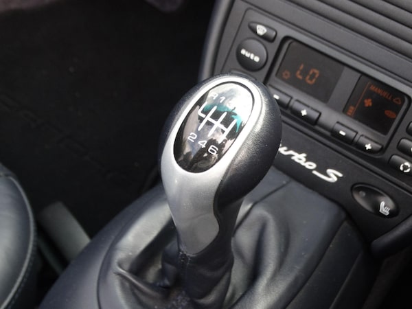 Used Porsche 911 2005 for sale - 73659371: Photo 23