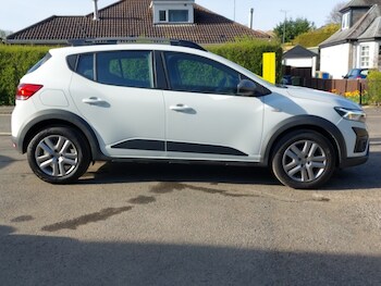 Used Dacia Sandero Stepway 2023 for sale - 78391468: Photo