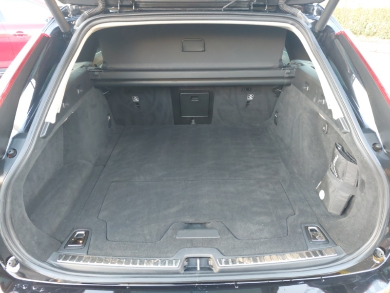 Used Volvo V90 2019 for sale - 76644184: Photo 8