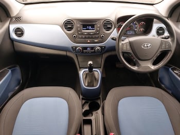 Used Hyundai i10 2017 for sale - 77690132: Photo