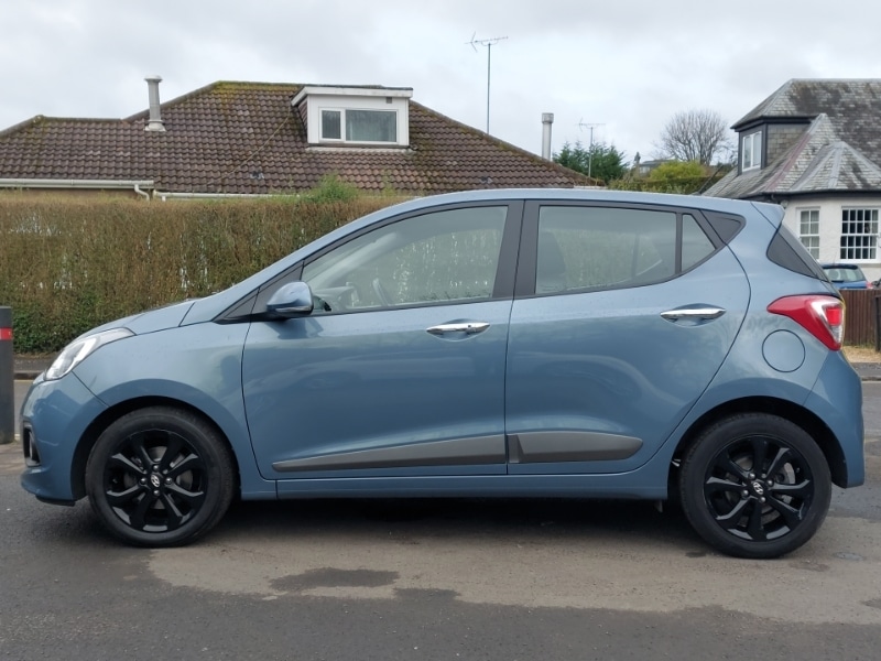 Used Hyundai i10 2017 for sale - 77690132: Photo 4