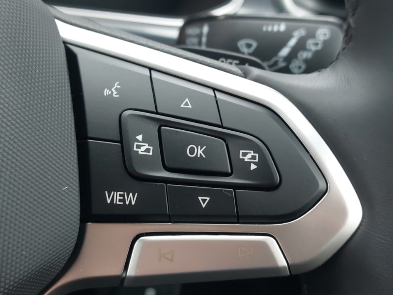 Used Volkswagen T-Roc 2023 for sale - 77467057: Photo 14