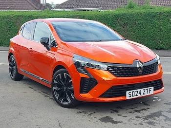 Used Renault Clio 2024 for sale - 78696151: Photo