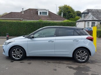 Used Hyundai i20 2019 for sale - 75926123: Photo