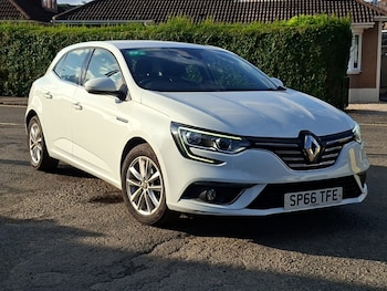 Used Renault Megane 2016 for sale - 79603453: Photo