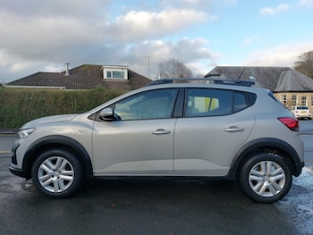 Used Dacia Sandero Stepway 2024 for sale - 76834529: Photo