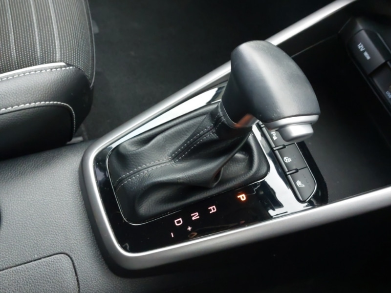 Used Kia Stonic 2023 for sale - 76475480: Photo 19