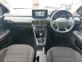 Used Dacia Sandero Stepway 2023 for sale - 78808384: Photo