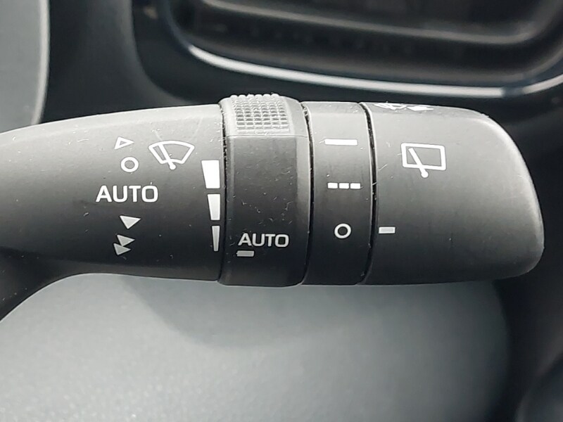 Used Toyota Yaris 2023 for sale - 77908048: Photo 15